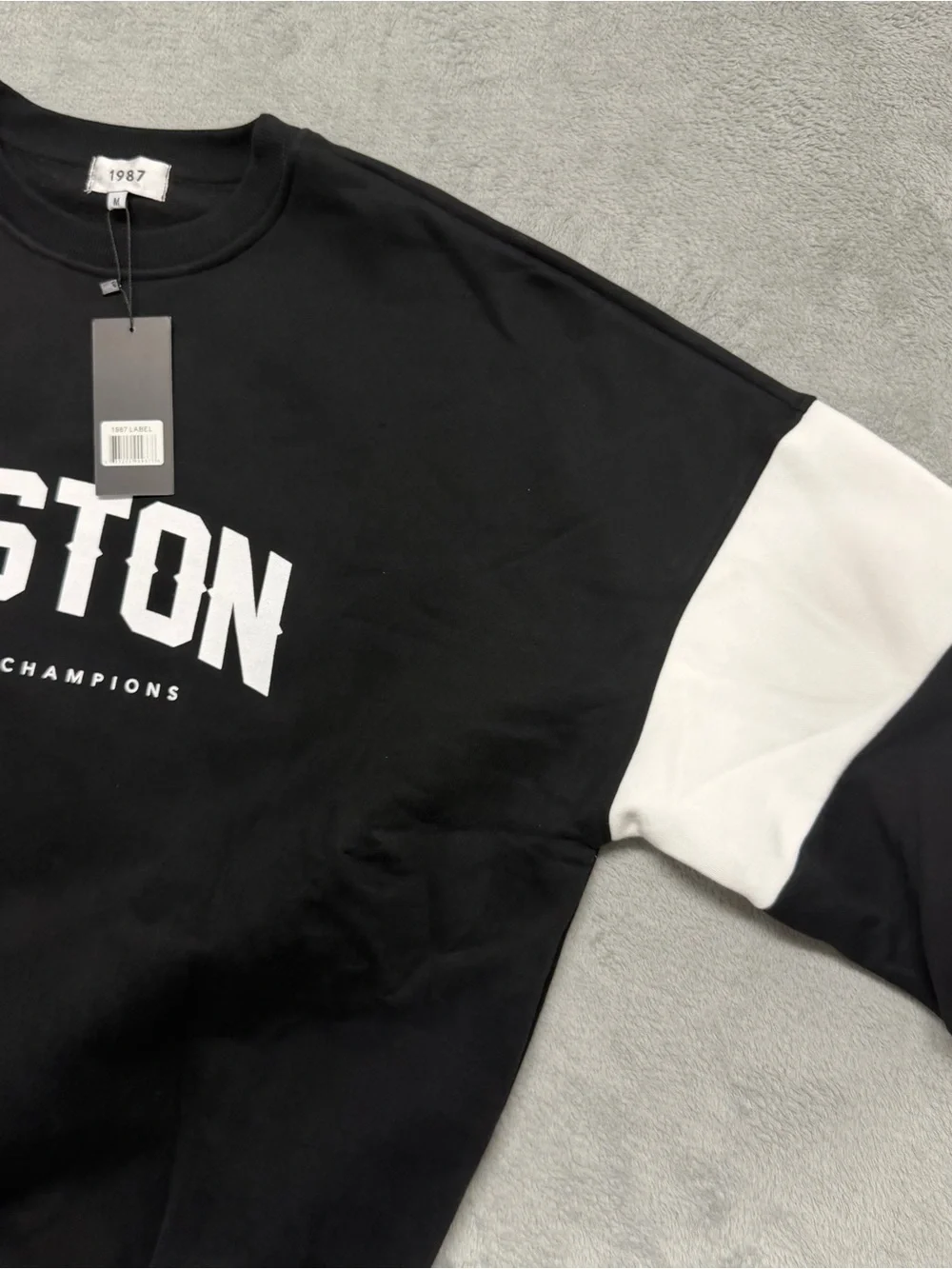 NEW 1987 The Label Boston Sweatshirt Mens M Black White Oversized Crewneck